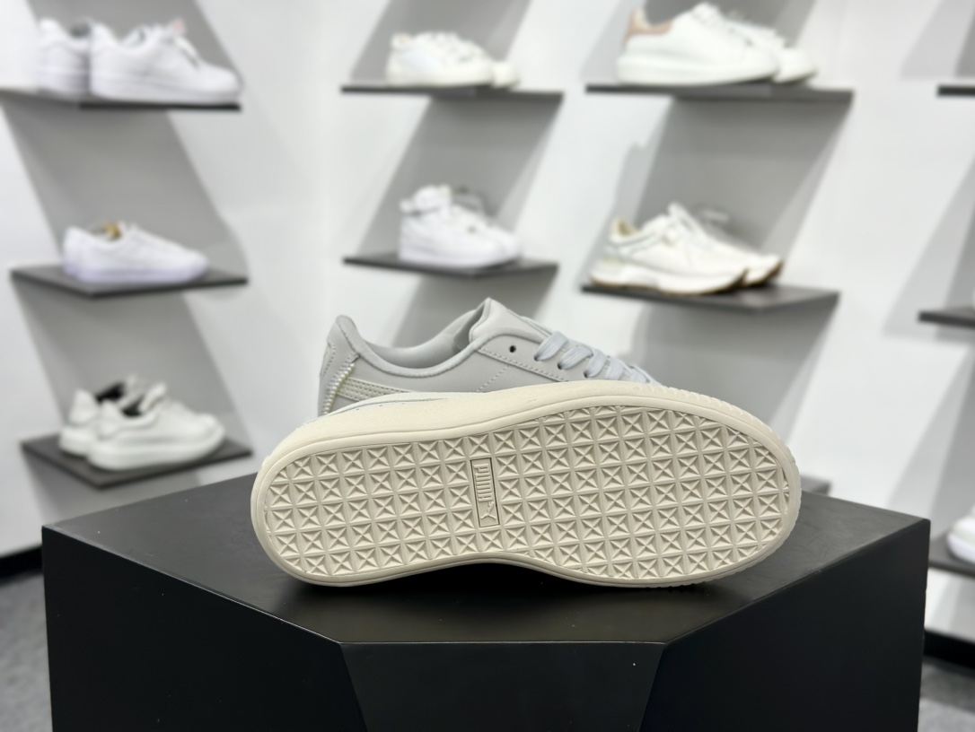 PUMA Suede XL 百搭单品厚鞋舌轻便防滑低帮板鞋  398910-01