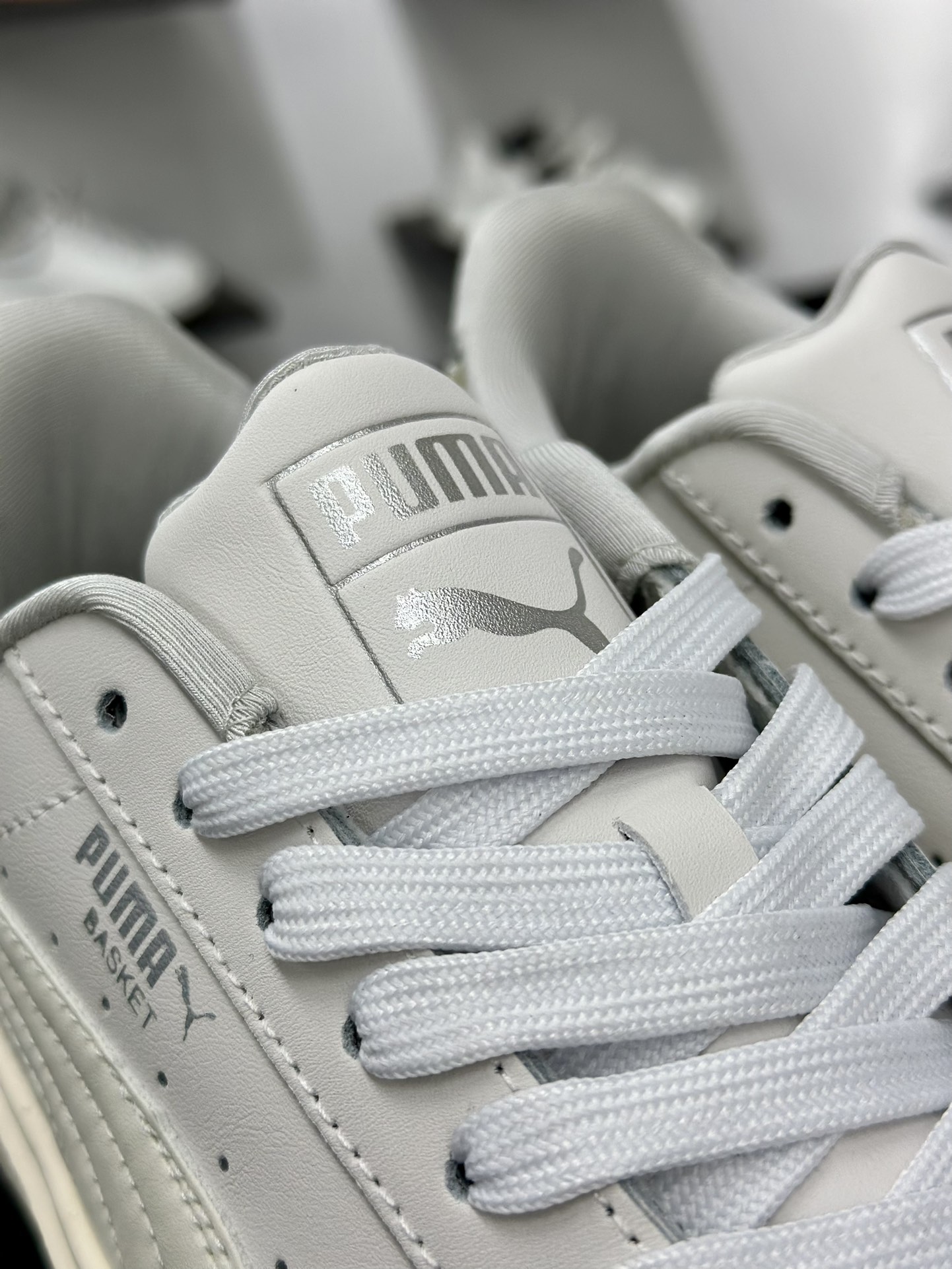 PUMA Suede XL 百搭单品厚鞋舌轻便防滑低帮板鞋  398910-01