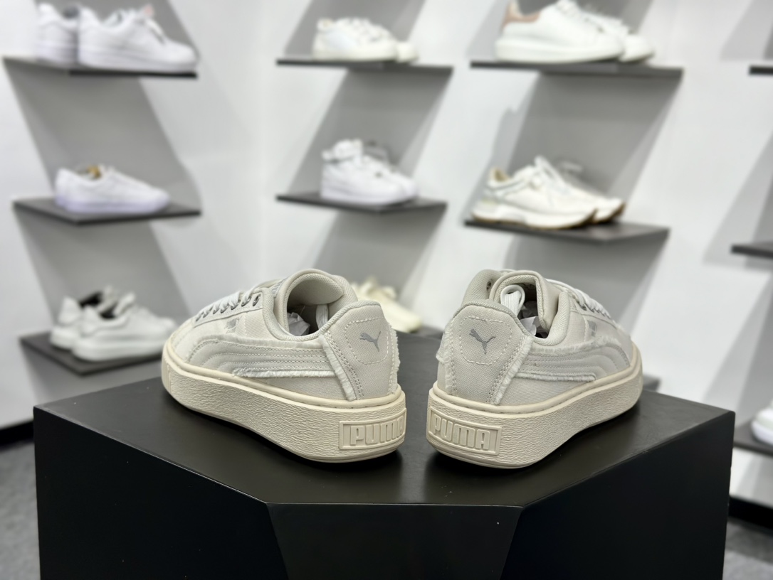 PUMA Suede XL 百搭单品厚鞋舌轻便防滑低帮板鞋 399252-02