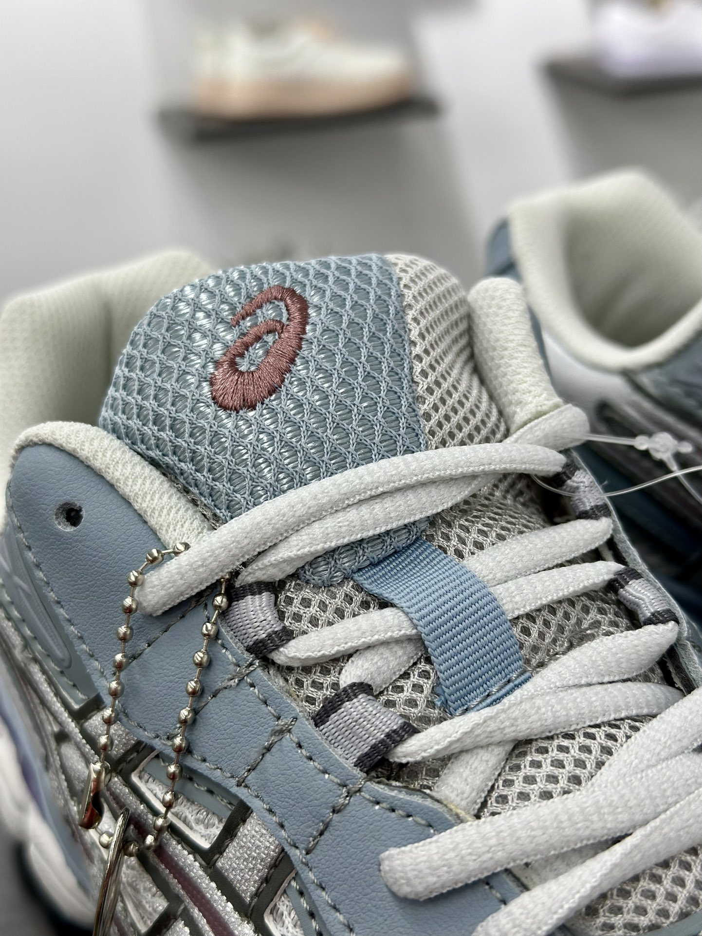 Asics Gel-NYC 2055 版本 亚瑟士运动休闲透气专业跑鞋  1203A542-020