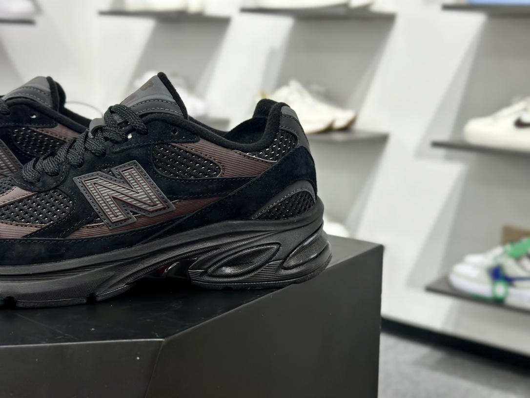 NB新百伦New Balance M2010系列低帮复古老爹风休闲运动慢跑鞋“武士黑褐色”M2010RN