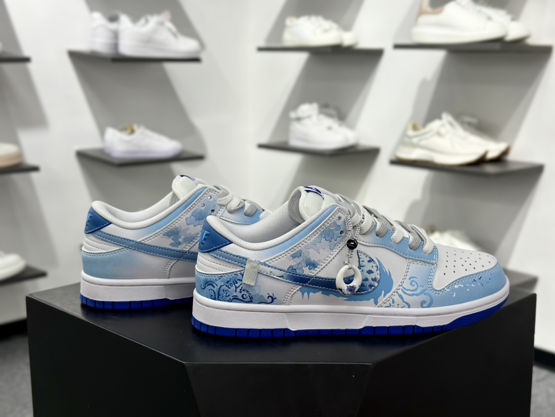 Nike SB Dunk Low 龙之子 龙年限定 青花瓷蓝白 新中式 蓝白  DV0831-104