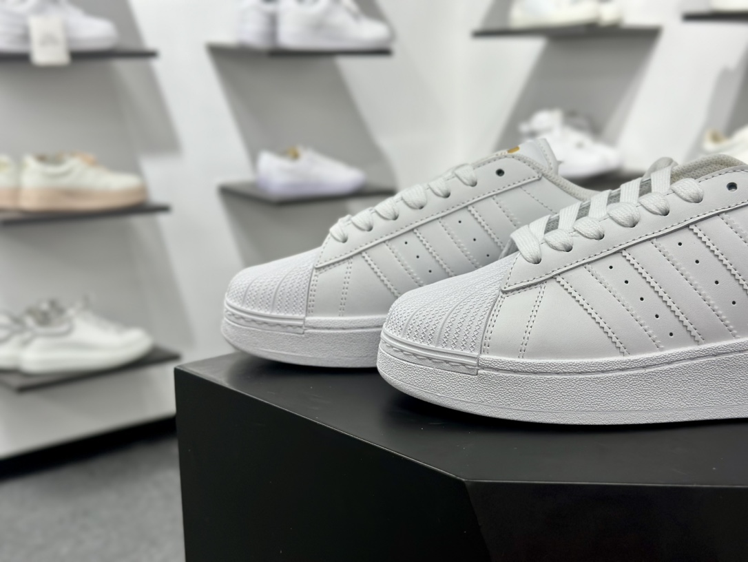 三叶草Adidas Originals Superstar XLG 贝壳头系列低帮厚底松糕板鞋“皮革白金LOGO” ID4655