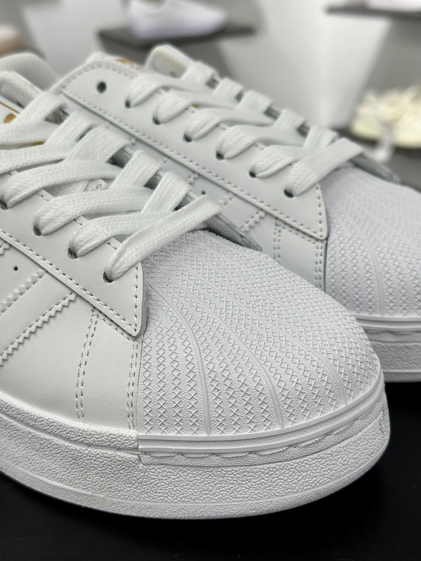 三叶草Adidas Originals Superstar XLG 贝壳头系列低帮厚底松糕板鞋“皮革白金LOGO” ID4655