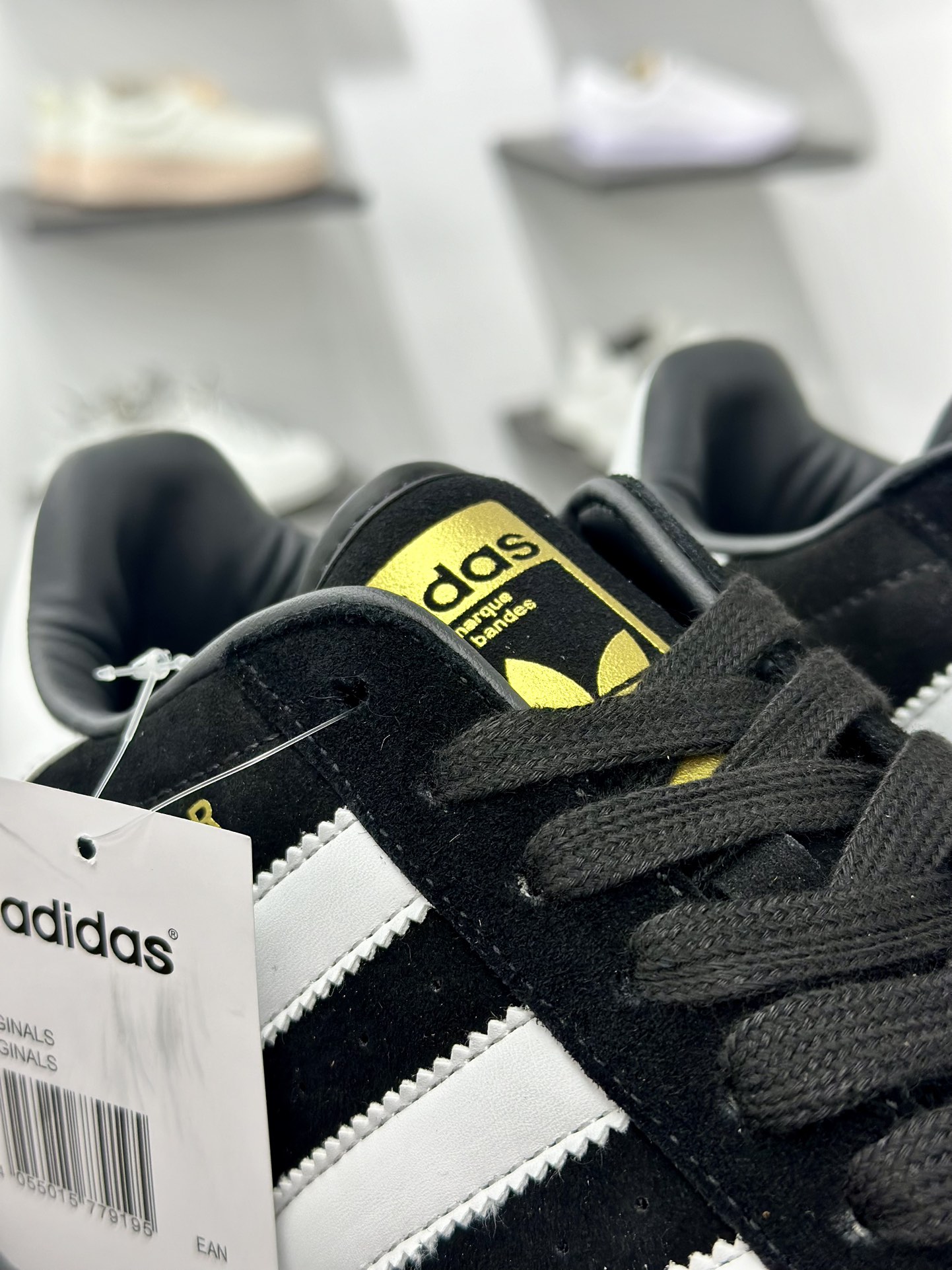 三叶草Adidas Originals Superstar XLG 贝壳头系列低帮厚底松糕经板鞋“皮革黑金LOGO” ID4657
