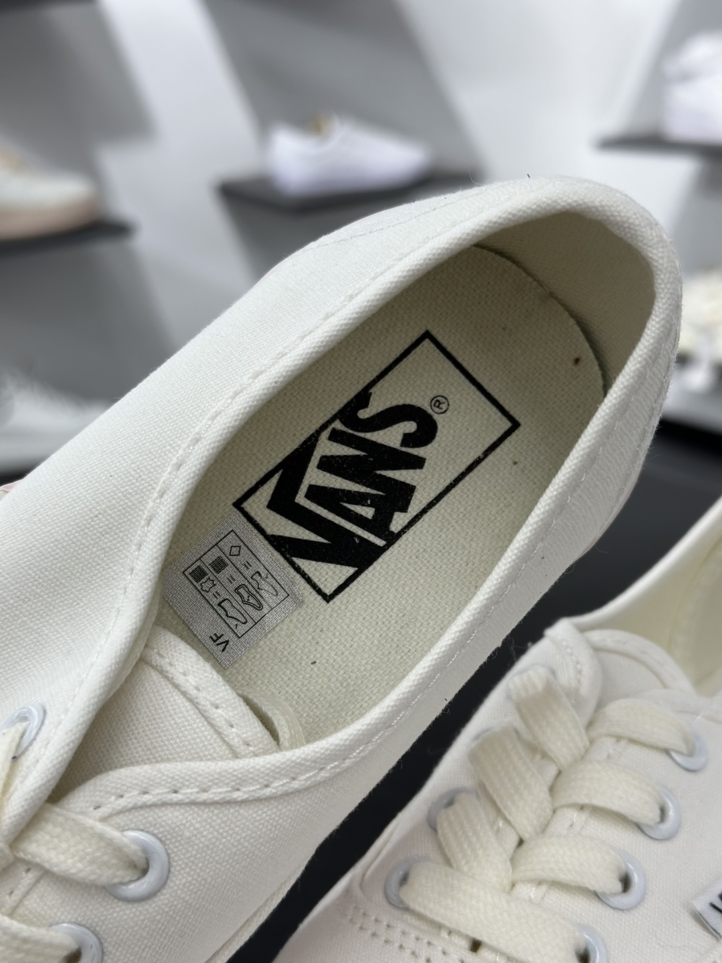 130 Vans Authentic 白粉奶油 舒适休闲防滑耐磨低帮帆布鞋