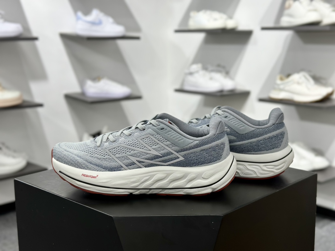 180 New Balance NB Fresh Foam x Vongo v6 舒适耐磨低帮跑步鞋  MVNGOLG6