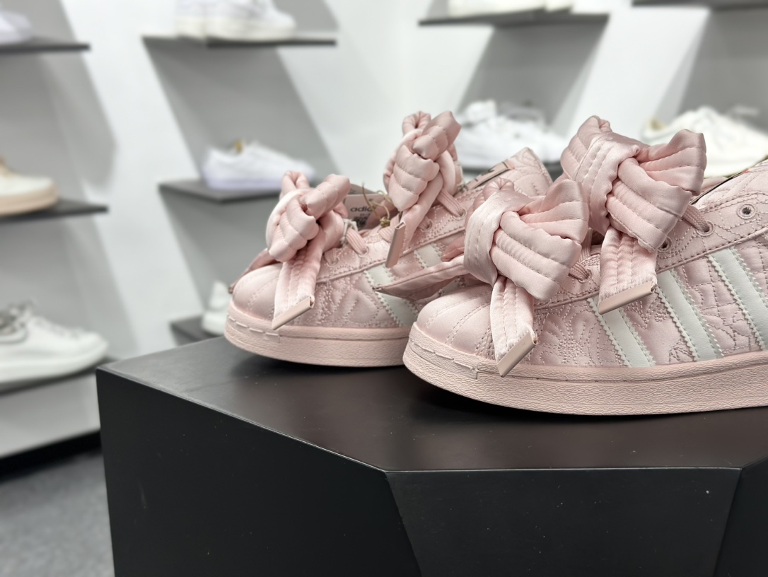220 AD Originals Superstar 经典复古贝壳头板鞋  “粉色大蝴蝶结带”JQ8737