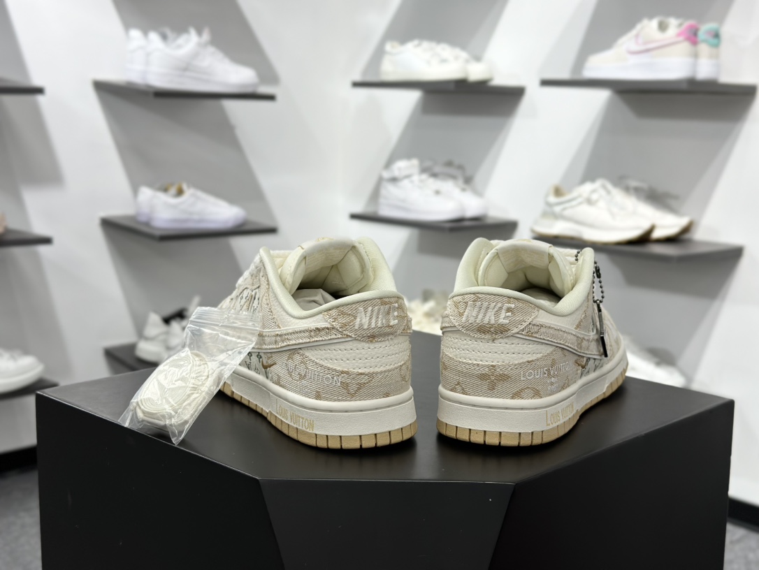 NK SB Dunk Low LV联名-米黄勾 周年高端定制 低帮休闲板鞋 SJ2068-258