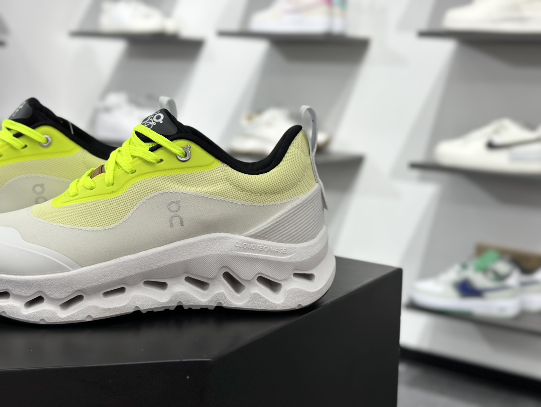 200 On昂跑 Cloudtilt Loewe 户外街头机能风跑步鞋 3WE1087