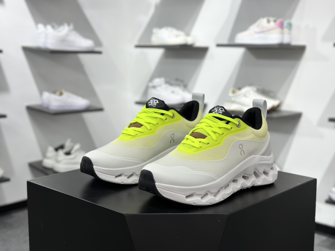 200 On昂跑 Cloudtilt Loewe 户外街头机能风跑步鞋 3WE1087