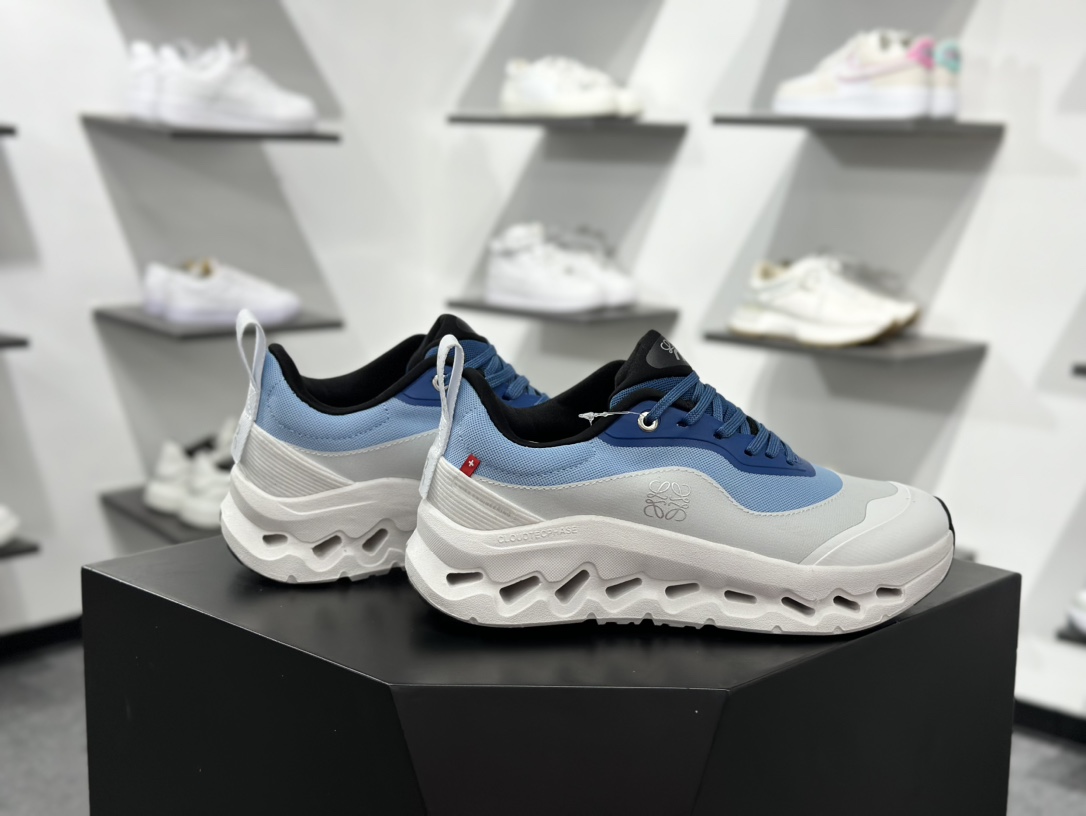 200 On昂跑 Cloudtilt Loewe 户外街头机能风跑步鞋  3WE10870486