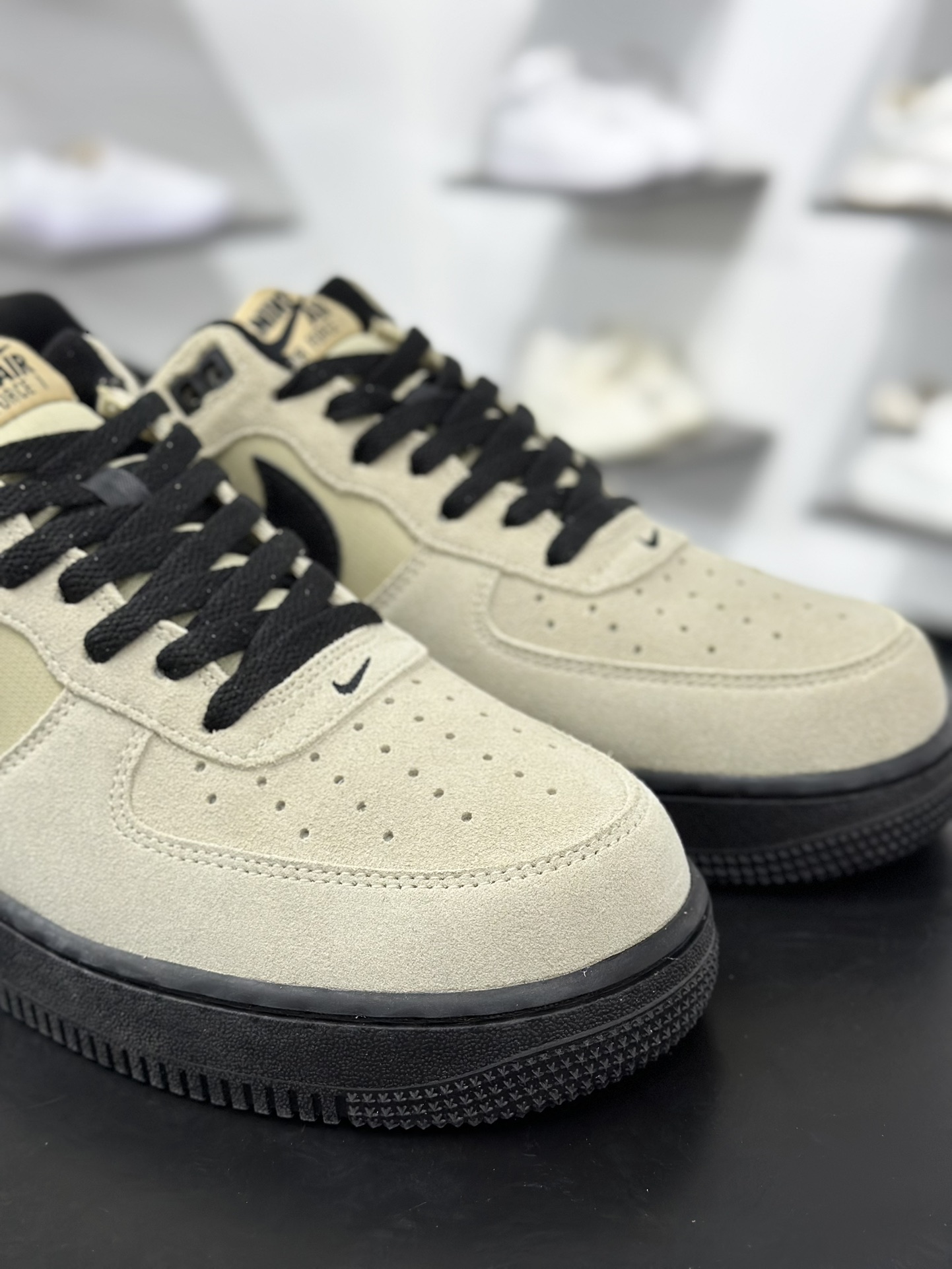 200 Nike Air Force 1 Low 07 棕黑  HV6526-200
