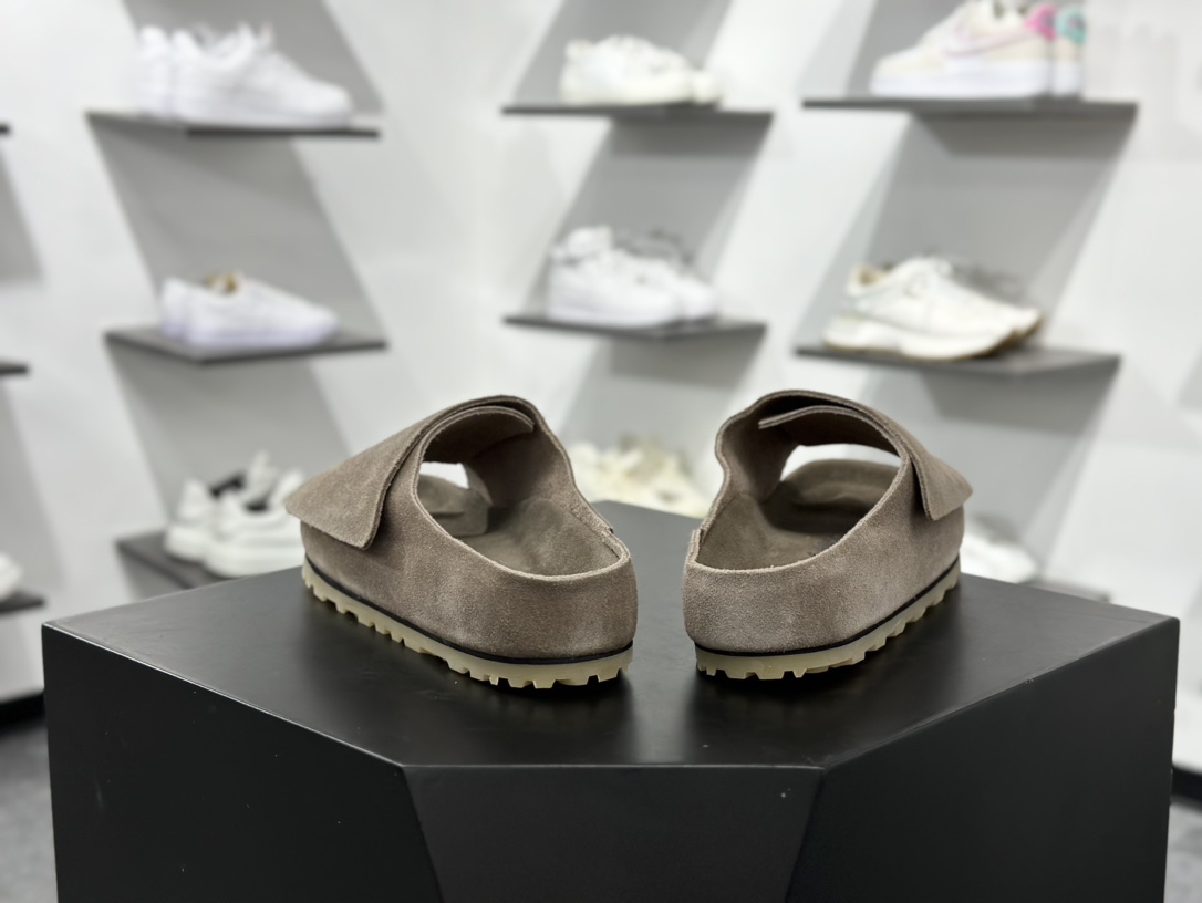 280 X1 SS FOG 新款FEAR OF GOD x Birkenstock 联名款魔术贴拖鞋来啦