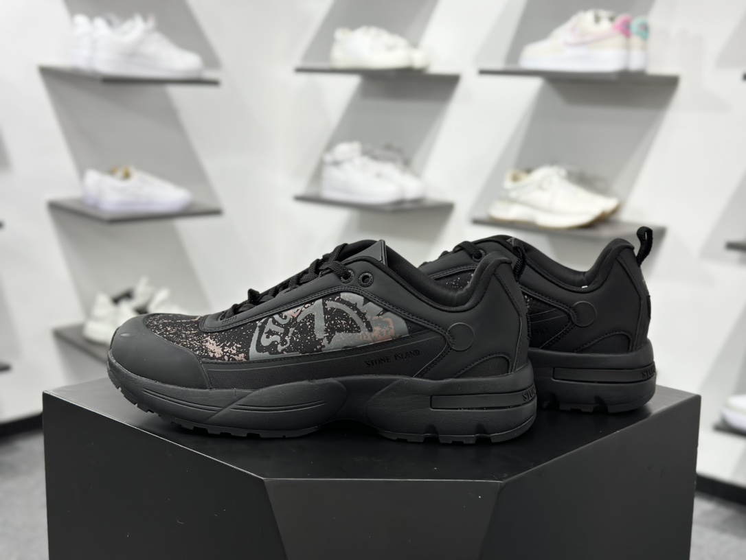 300 Stone Island Grime Panelled 石头岛黑褐色舒适时尚低帮生活休闲鞋