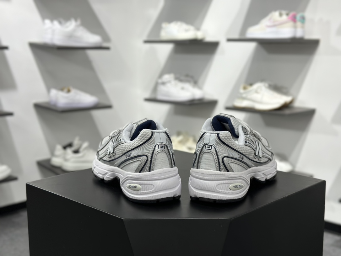 240 New Balance NB740 轻便复古休闲运动跑步鞋 U740WN2