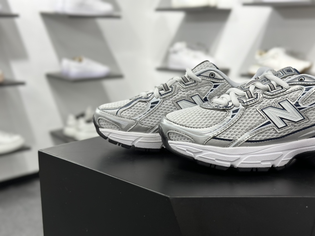 240 New Balance NB740 轻便复古休闲运动跑步鞋 U740WN2