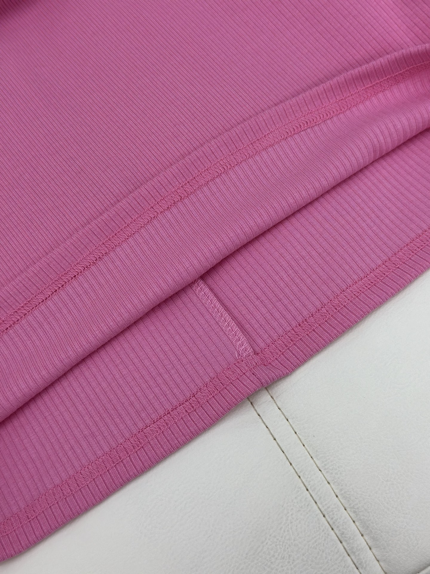 Alo yoga丨Ribbed Sea Coast Long Sleeeve 螺纹长袖针织衫