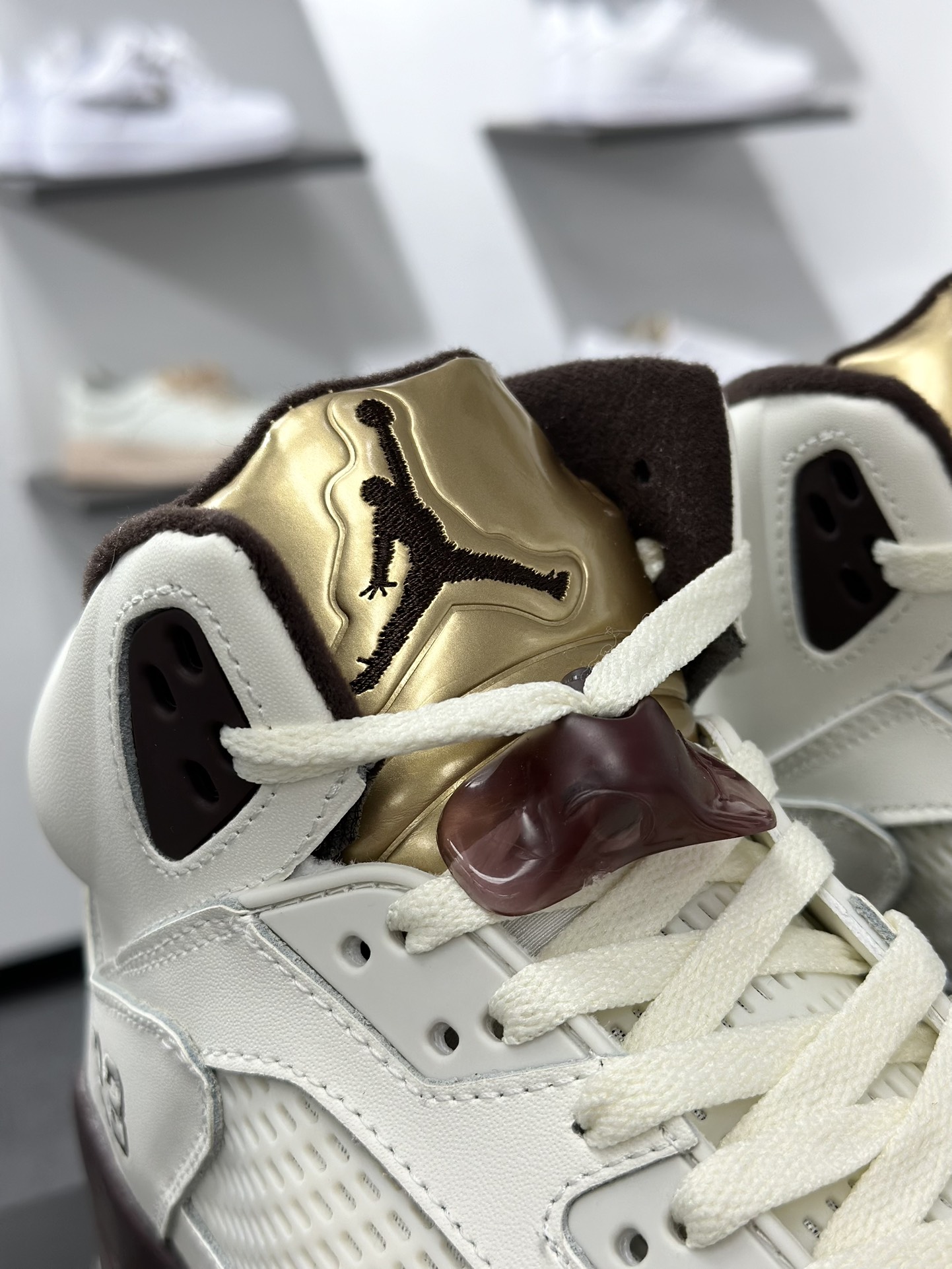 280 Air Jordan 5 Retro WMNS ”Earth” 褐色  DD9336-200