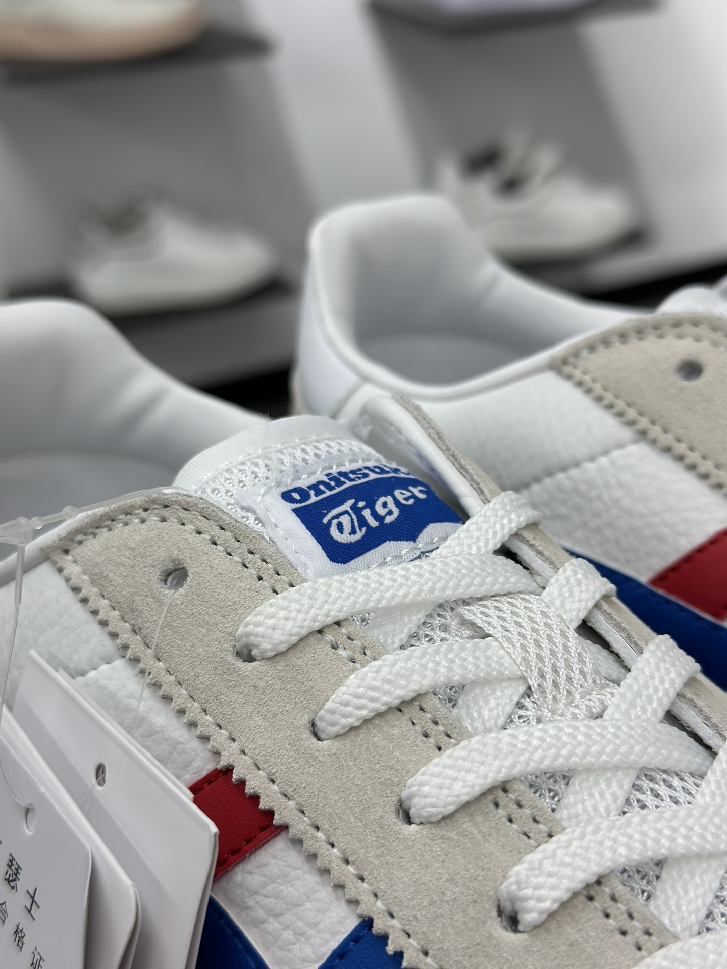 180 鬼冢虎Onitsuka Tiger California 78系列 FS11超舒适缓震复合底 1183B411-101