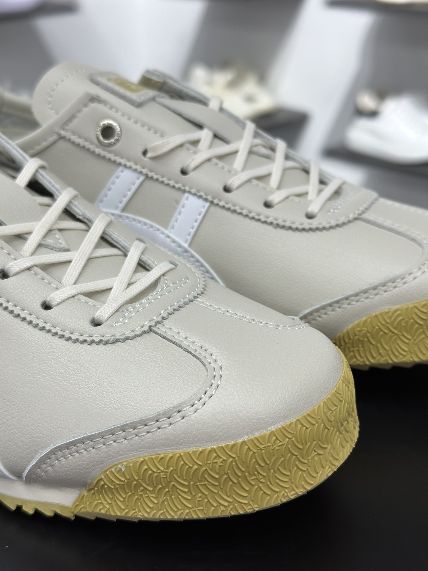 180 鬼冢虎Onitsuka Tiger California 78系列 FS11超舒适缓震复合底  1183A872-119