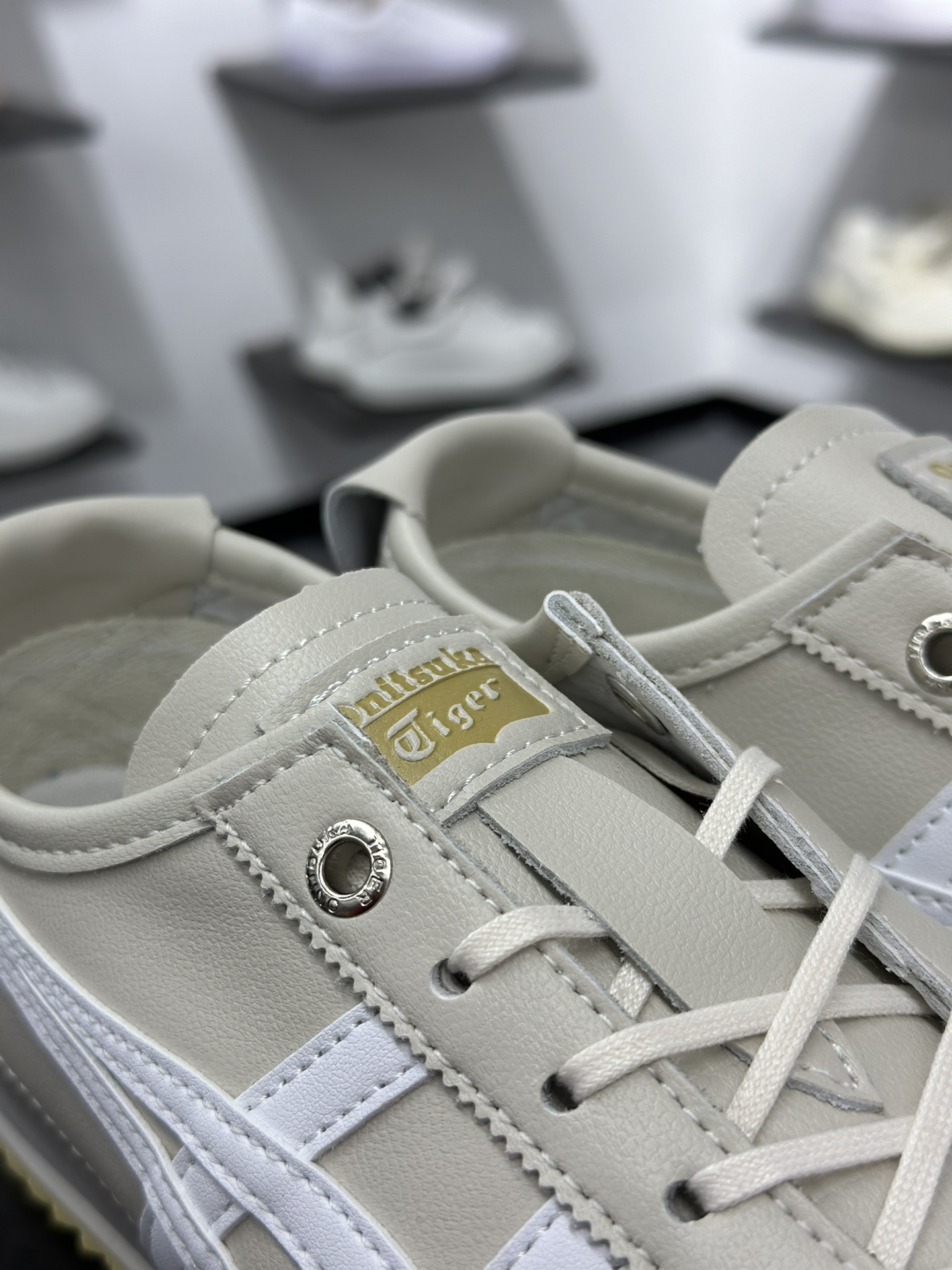 180 鬼冢虎Onitsuka Tiger California 78系列 FS11超舒适缓震复合底  1183A872-119