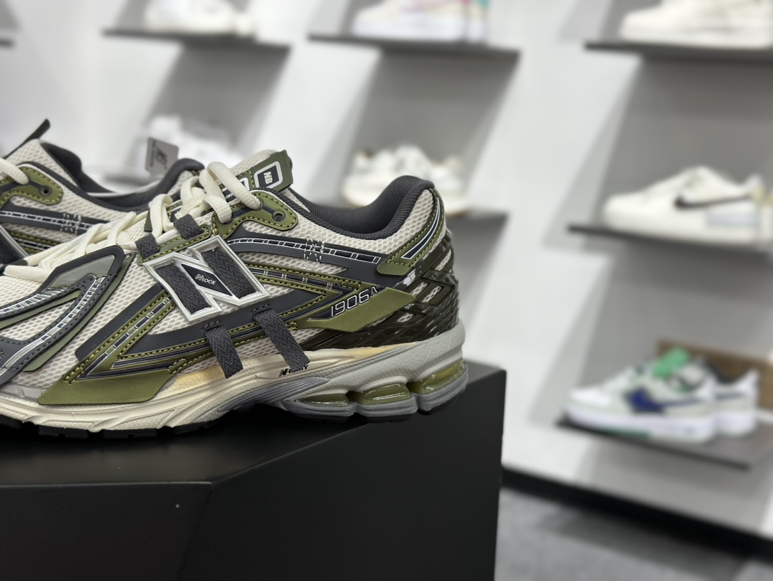 220 New Balance M1906系列 复古单品宝藏老爹鞋款  U1906ANA