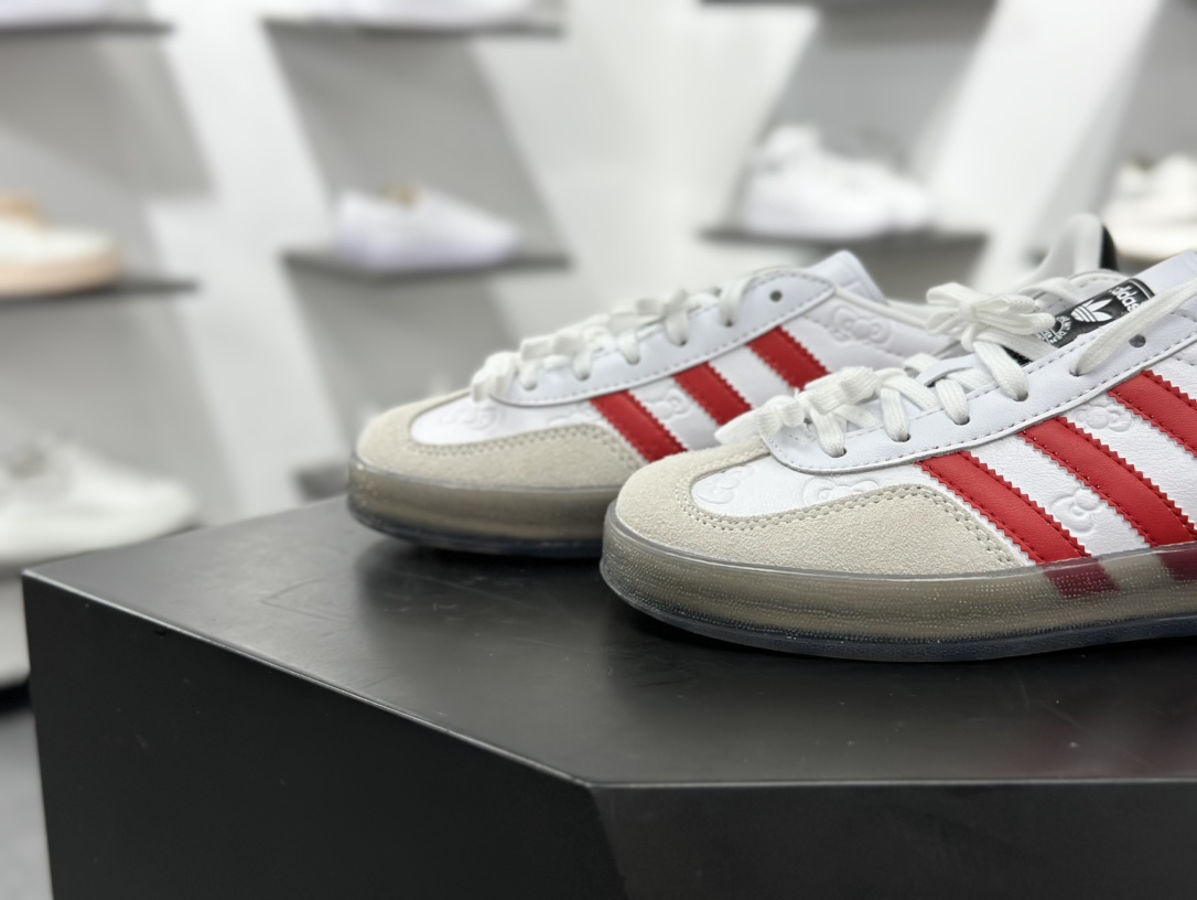 200 AD Gazelle Indoor Trainers 羚羊内训系列低帮复古百搭休闲运动德训风板鞋 II0013