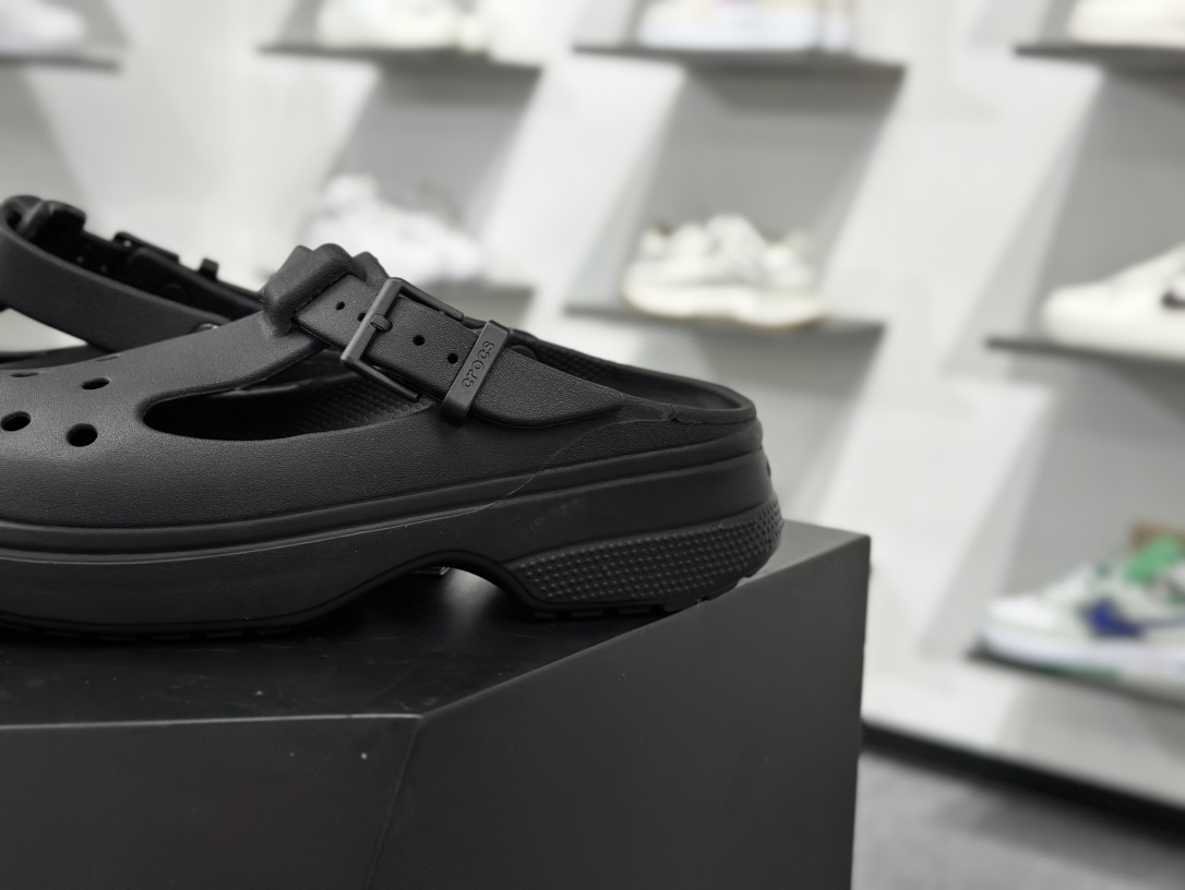 120 Crocs 卡骆驰 EVA 3.5cm 玛丽珍 洞洞鞋 女款 黑色  210581-001