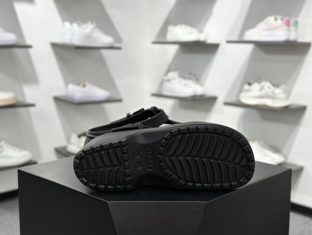 120 Crocs 卡骆驰 EVA 3.5cm 玛丽珍 洞洞鞋 女款 黑色  210581-001