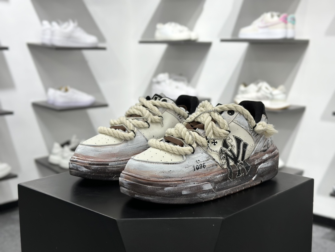 280 MLB Chunky Liner PU “沙漠丧鸦” 哥特风 涂鸦做旧骷髅 防滑减震耐磨低帮 3ASXCA51N