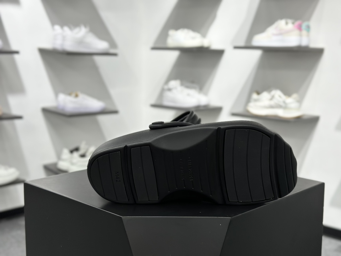 200 Balenciaga Sunday Molded Mule 巴黎世家春夏新款Sunday拖鞋