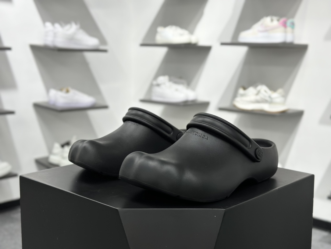 200 Balenciaga Sunday Molded Mule 巴黎世家春夏新款Sunday拖鞋
