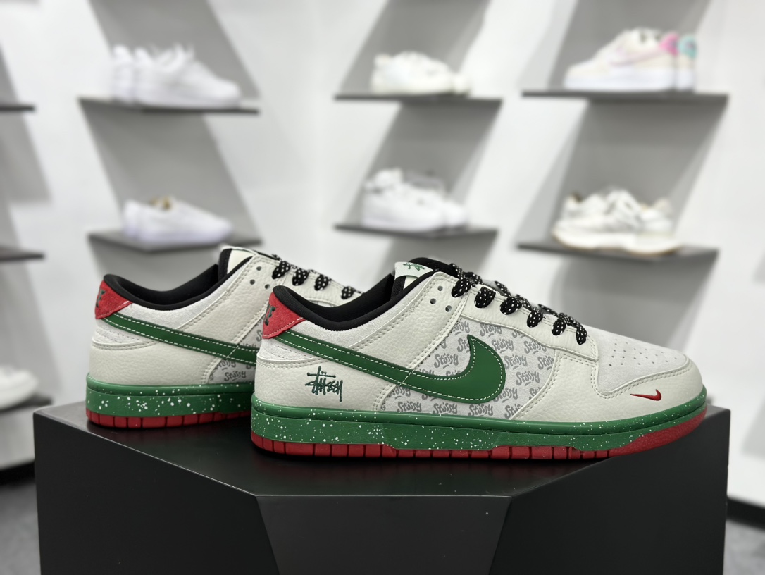 280 Nike SB Dunk Low x Stussy 白绿红小钩满天星 SC9207-406