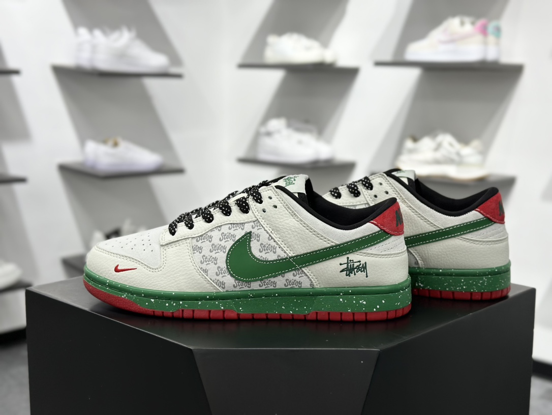 280 Nike SB Dunk Low x Stussy 白绿红小钩满天星 SC9207-406