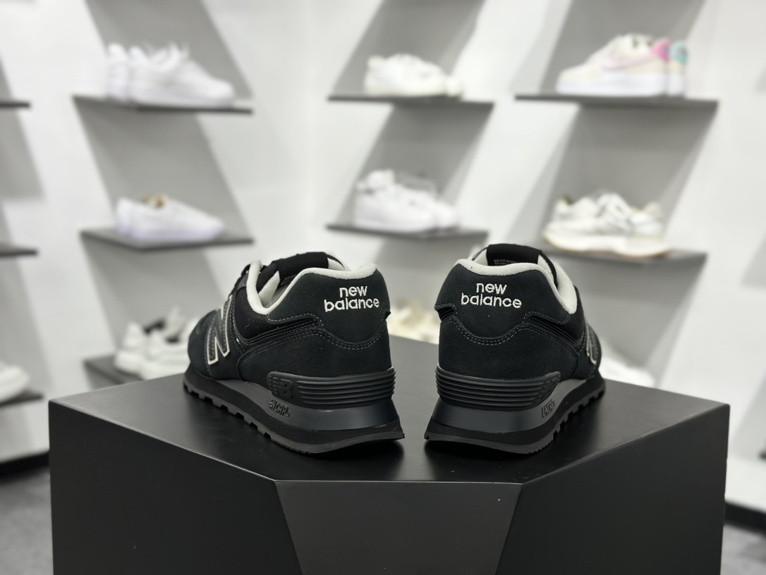 180 New Balance U574 低帮复古休闲运动慢跑鞋  U574NAB