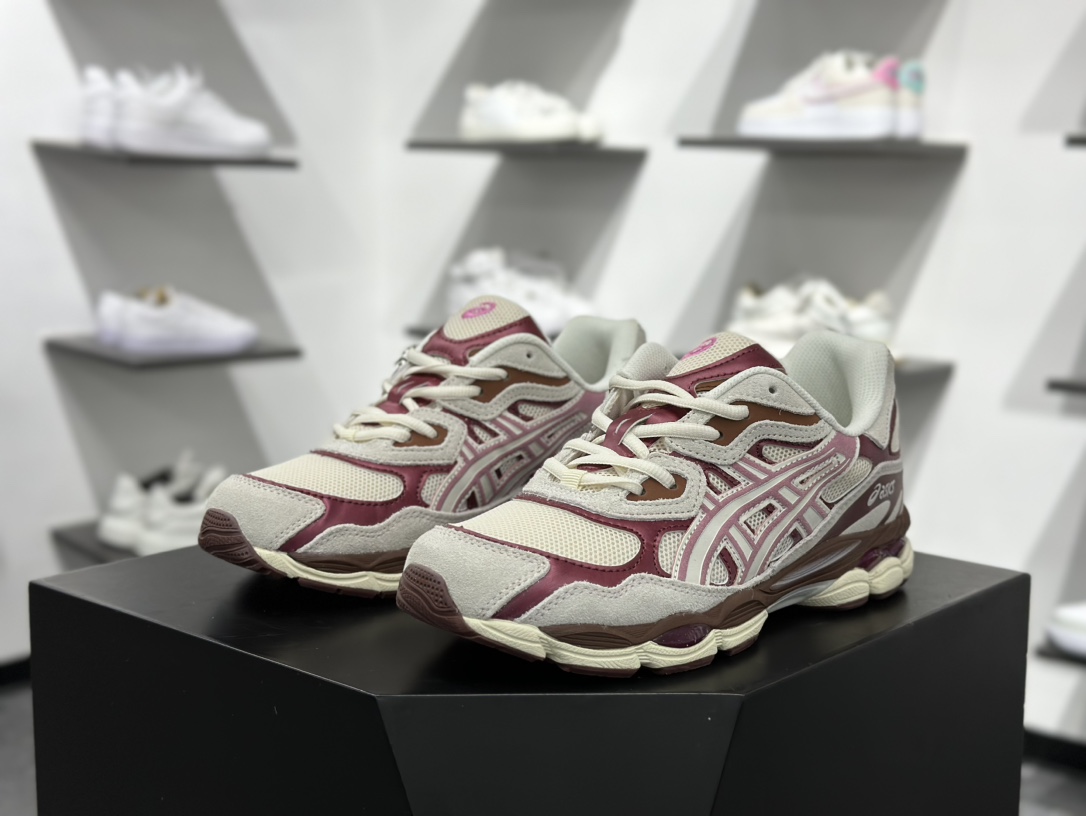 200 亚瑟士 Asics GEL-Kahana NIMBUS 10.1 耐磨透气低帮休闲鞋  1203A788-100