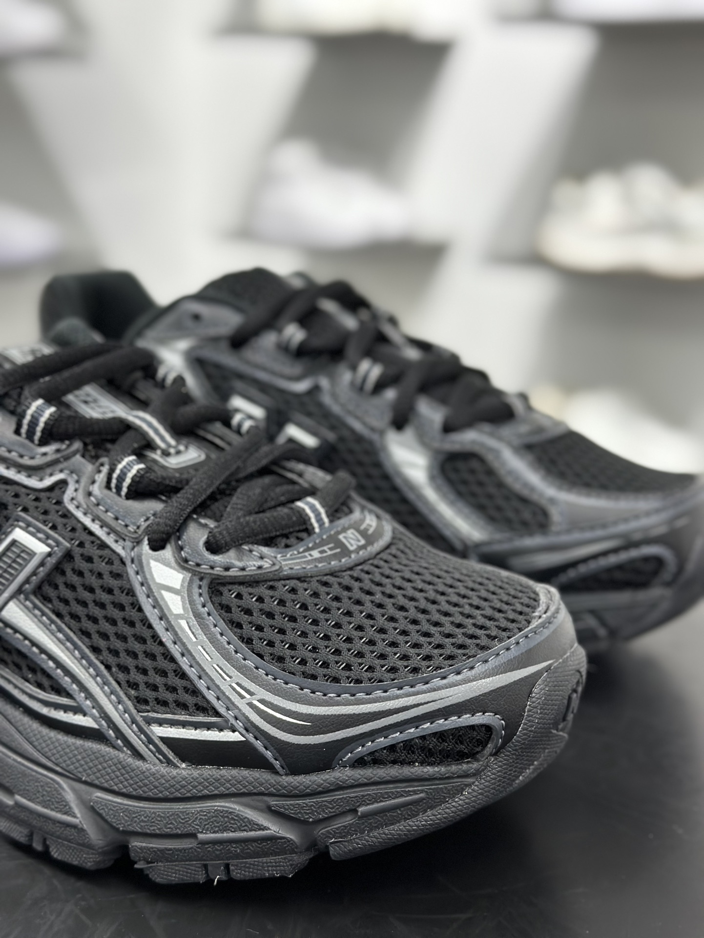 200 New Balance MR740 NB新百伦系列复古老爹风休闲运动慢跑鞋   U740BM2