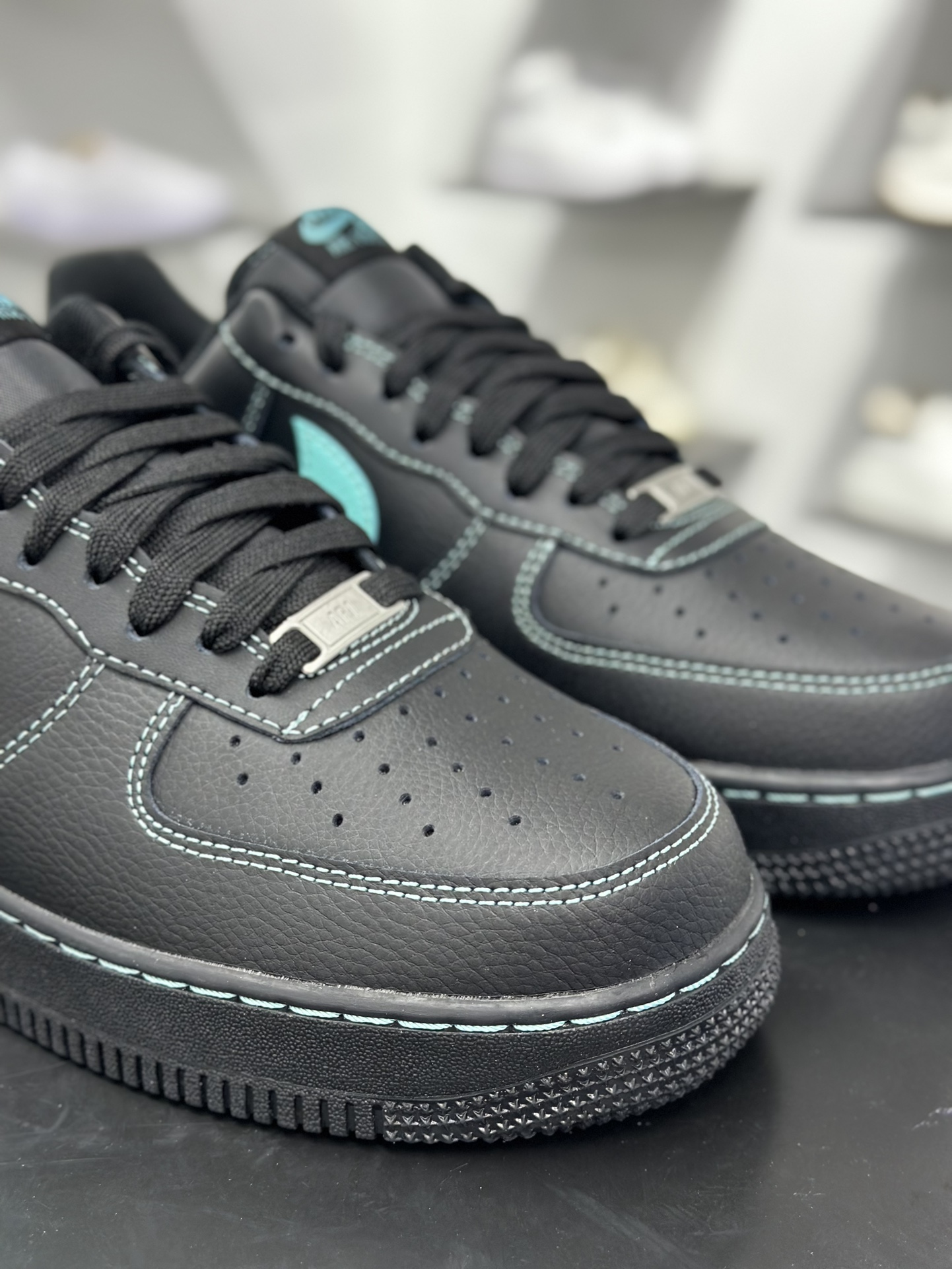 180 Nike Air Force 1 Low 07 ”Black Tiffany” 黑色极光绿 HQ2037-002
