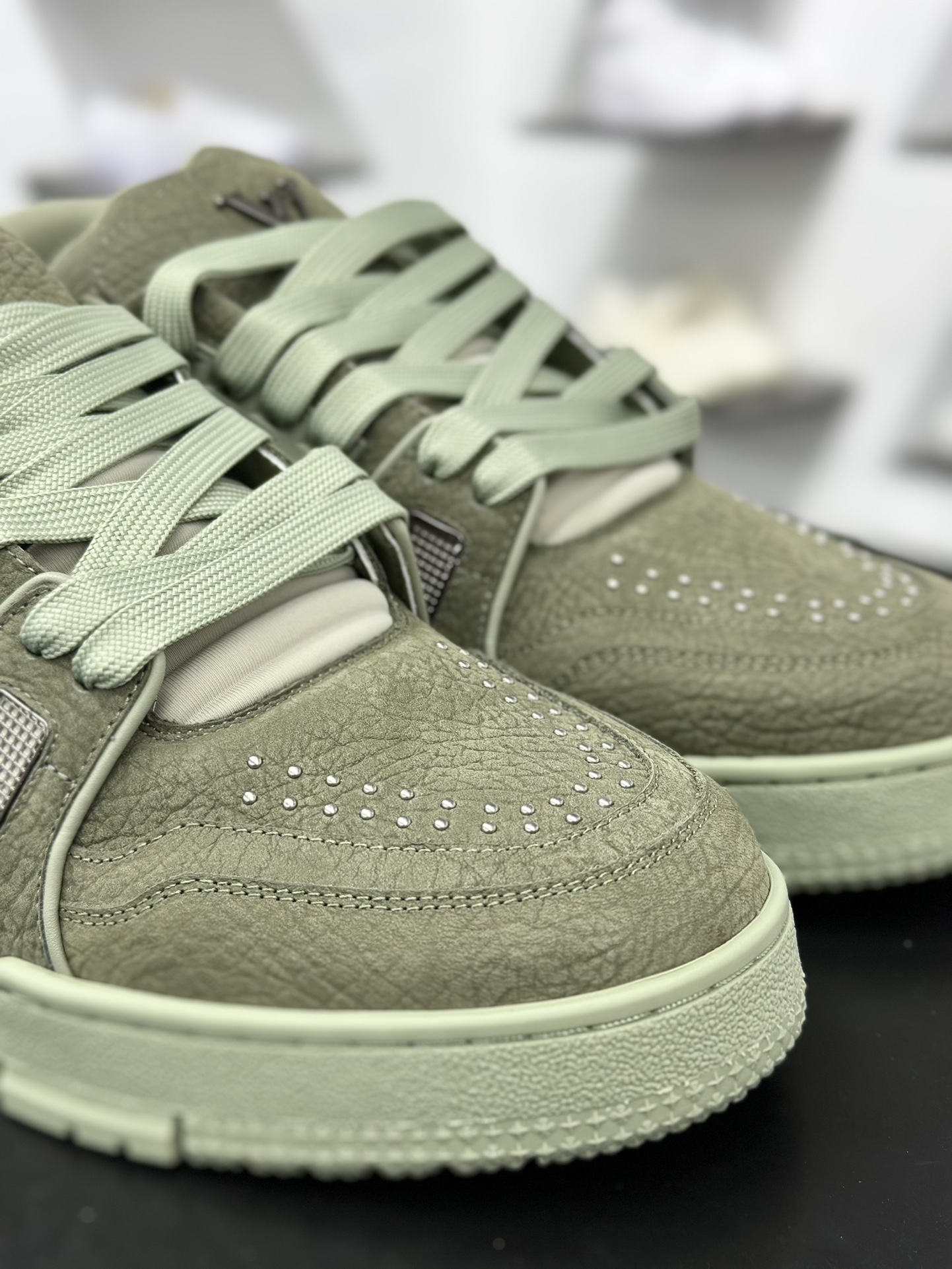 500 X1 东莞纯原 210个配色 市售顶级版本 驴家LV Trainer