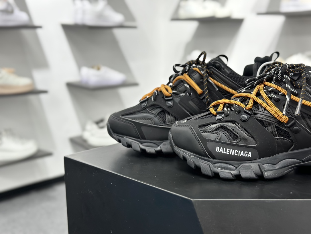480 Balenciaga 巴黎世家3.0低帮老爹鞋 Balenciaga3.0 Track.2 Open Sneaker 巴黎世家3.0 三代户外概念鞋 800592 WTRHK 1000
