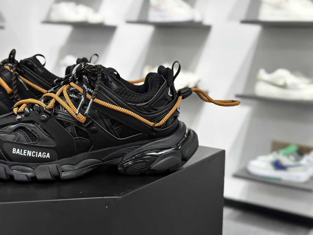 480 Balenciaga 巴黎世家3.0低帮老爹鞋 Balenciaga3.0 Track.2 Open Sneaker 巴黎世家3.0 三代户外概念鞋 800592 WTRHK 1000
