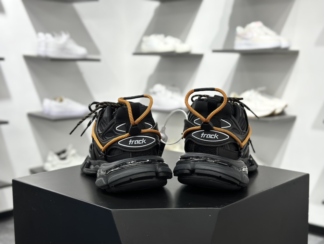 480 Balenciaga 巴黎世家3.0低帮老爹鞋 Balenciaga3.0 Track.2 Open Sneaker 巴黎世家3.0 三代户外概念鞋 800592 WTRHK 1000