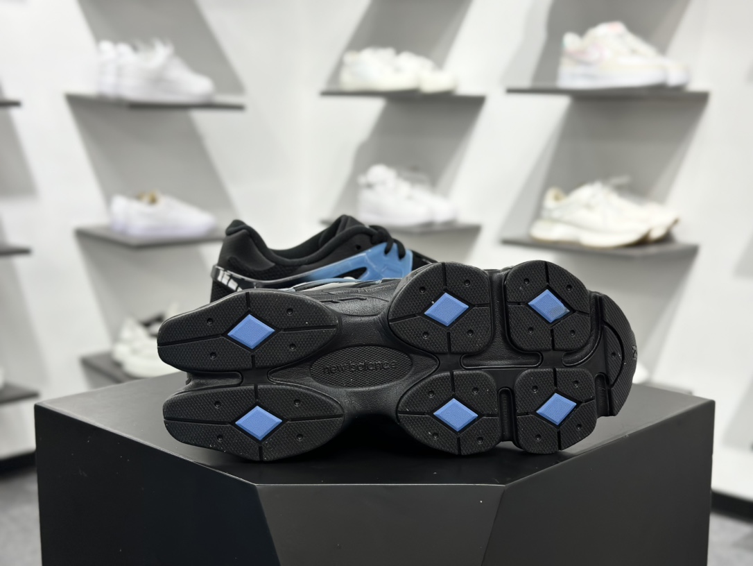 240 Joe Freshgoods x New Balance  NB9060 联名款 复古休闲运动慢跑鞋  U9060IDW