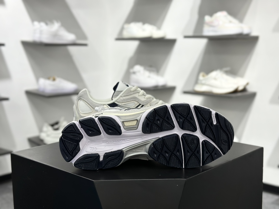 200 亚瑟士 Asics GEL-Kahana NIMBUS 10.1 耐磨透气低帮休闲鞋  1203A788-101
