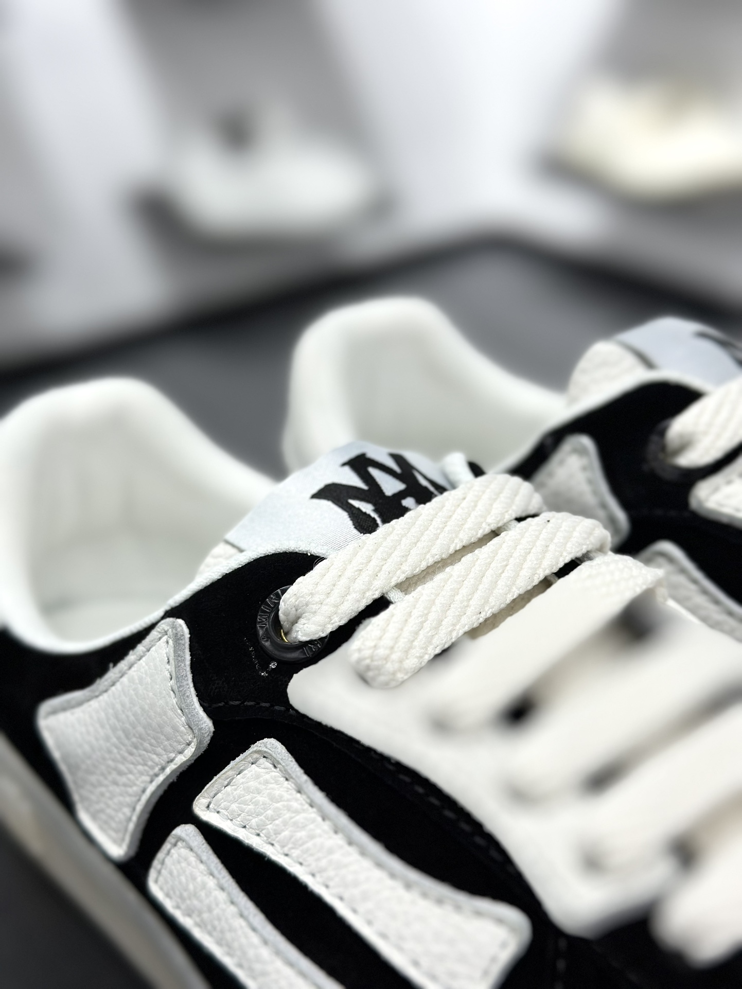 400 AMIRI x MMY/Maison MIHARA YASUHIRO Original Alabaster Low ”Bones”AllStar头盖版百搭帆布板鞋“联名帆布米白黑脚骨” AMFOSR1102-001