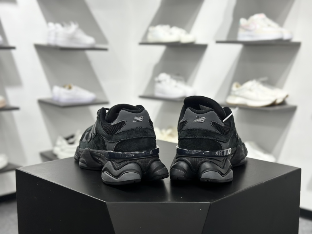 240 Joe Freshgoods x New Balance  NB9060 联名款 复古休闲运动慢跑鞋   U9060ZGE