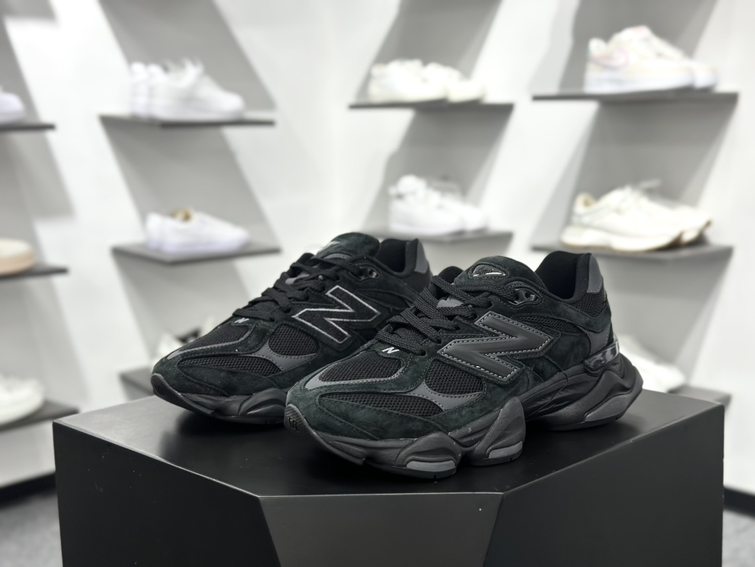 240 Joe Freshgoods x New Balance  NB9060 联名款 复古休闲运动慢跑鞋   U9060ZGE