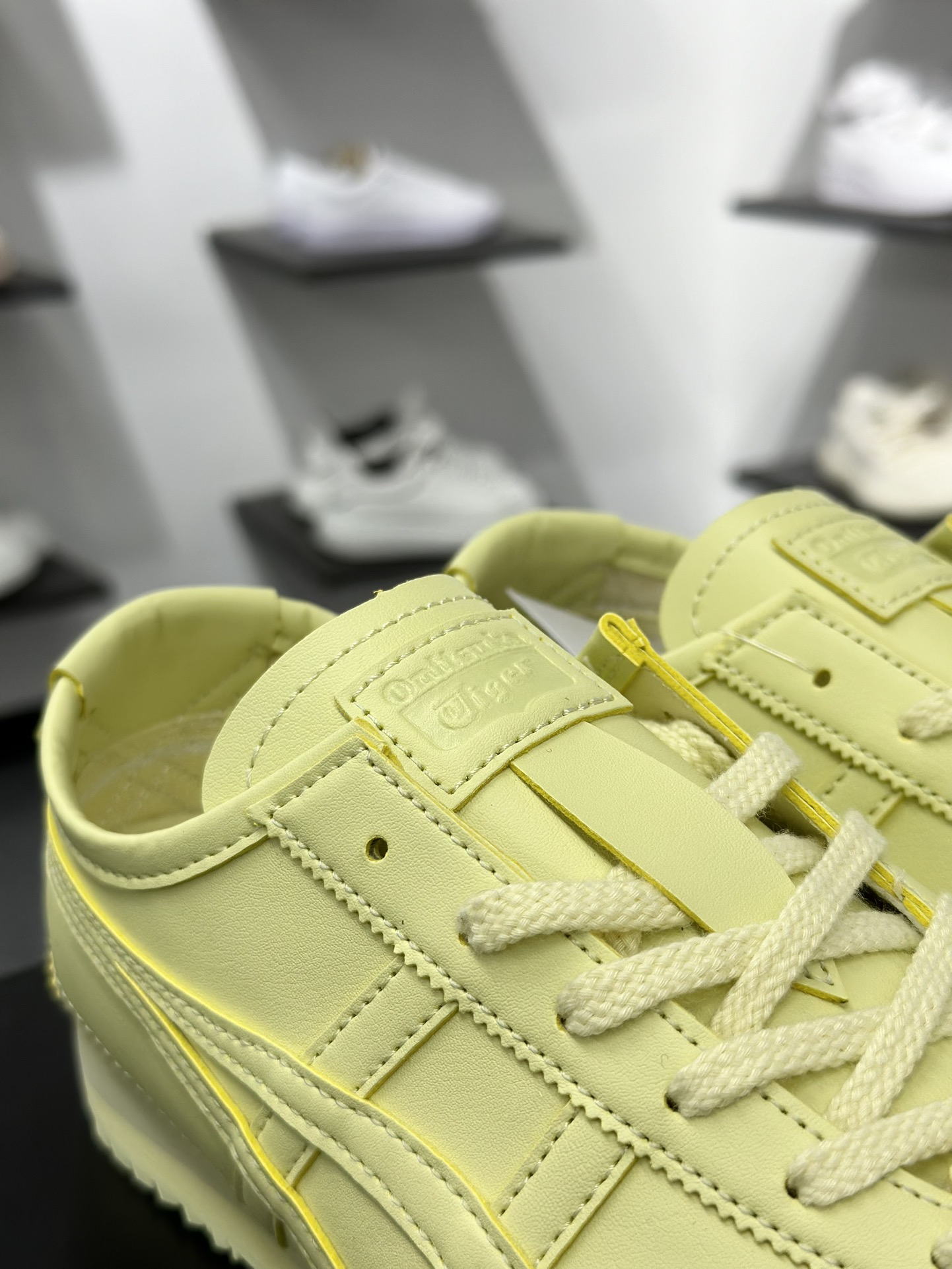 160 Onitsuka Tiger Mexico 66 Paraty 鬼冢虎半拖一脚蹬系列  1183C347-750
