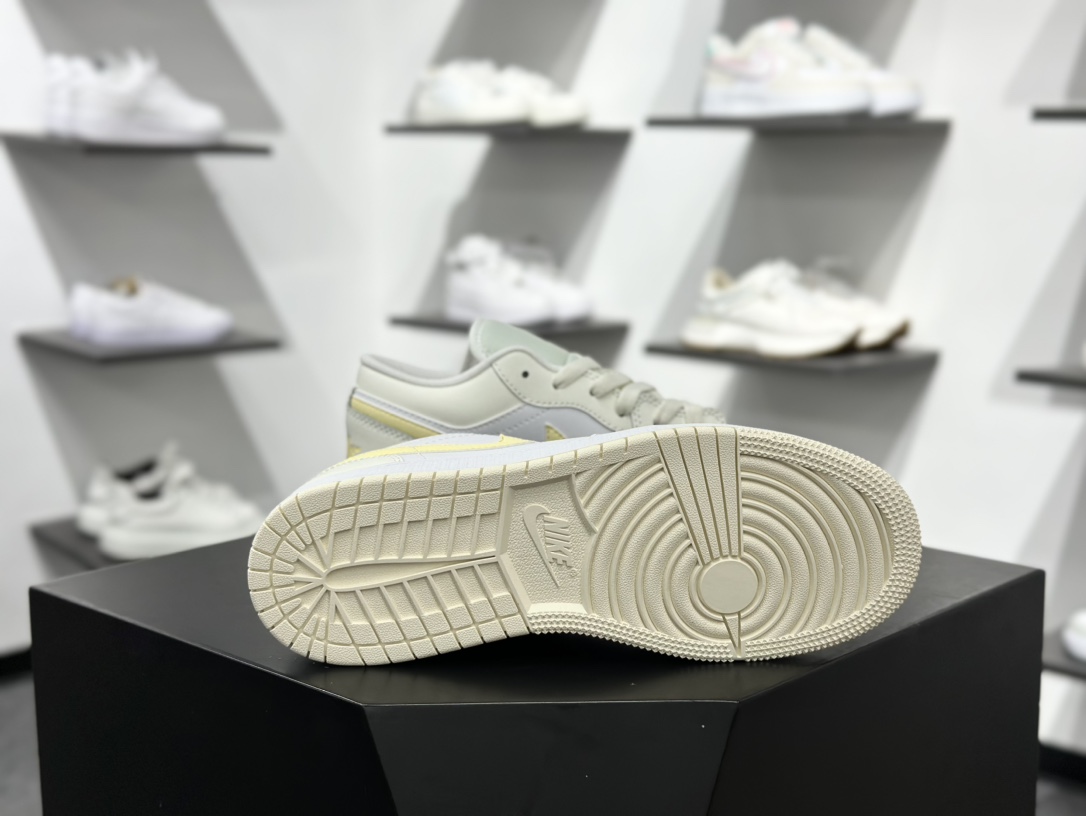 Air Jordan AJ1 Low 低帮 FV8486-181